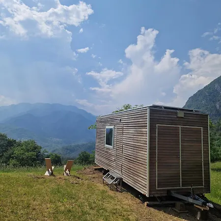 Tra Montagne Verdi E Acque Azzurre In Val D'arzino